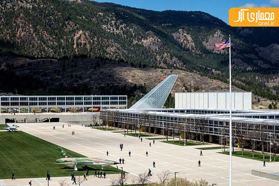 SOM-US-air-force-academy-center-for-character-and-leadership-development-colorado-springs-designboom-03.jpg